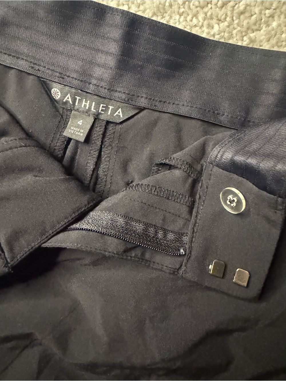 Athleta Black Wide-Leg Ankle Crop Pants - Picture 4 of 10